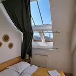 아파트 Opatovicka Affordable