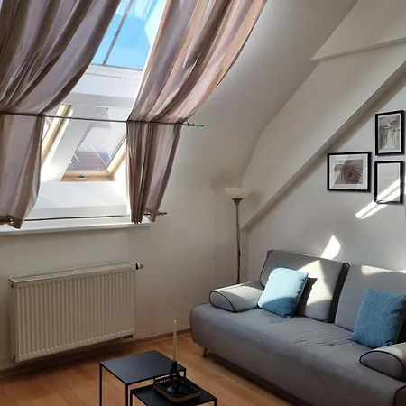 Opatovicka Affordable Apartamento