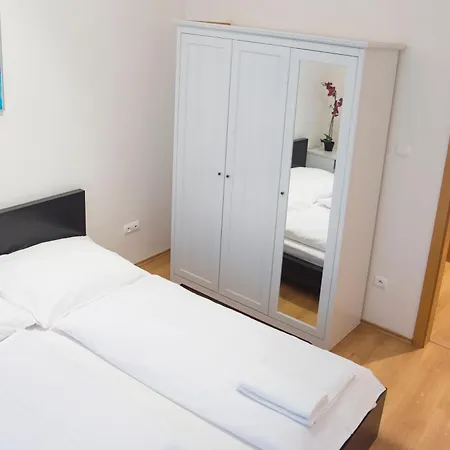 Opatovicka Affordable Apartament