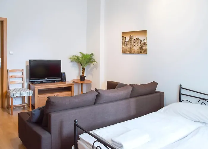 Opatovicka Affordable Appartamento